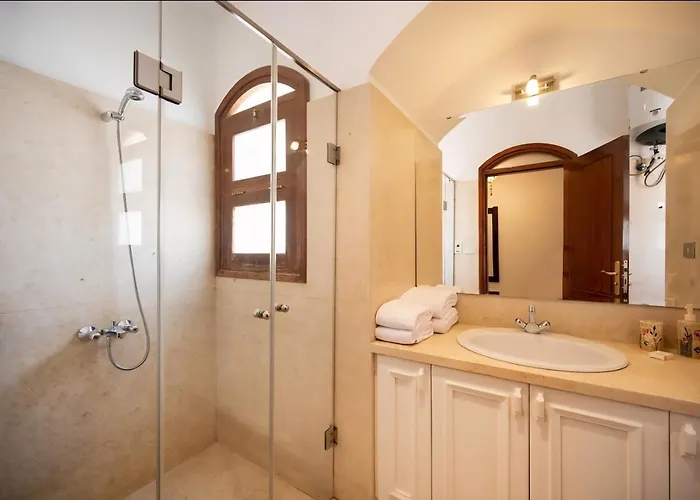 Villa North Golf - El Gouna Luxury Homes